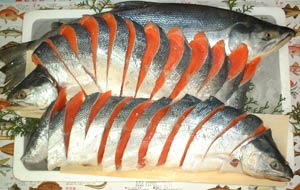 函館の鮮魚・乾鮮魚店塩紅鮭